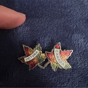 Canada, Vintage Victoria Canada Maple Leaf Brooch/Lapel/Tie/Hat Pin, good cond.